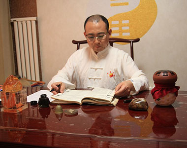 谷神先生谷玄子